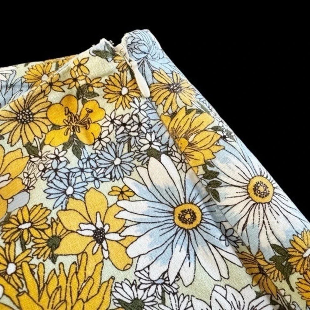 Cottagecore Linen blend Floral Mini Skirt yellow Sz Small Petite soft girl indie